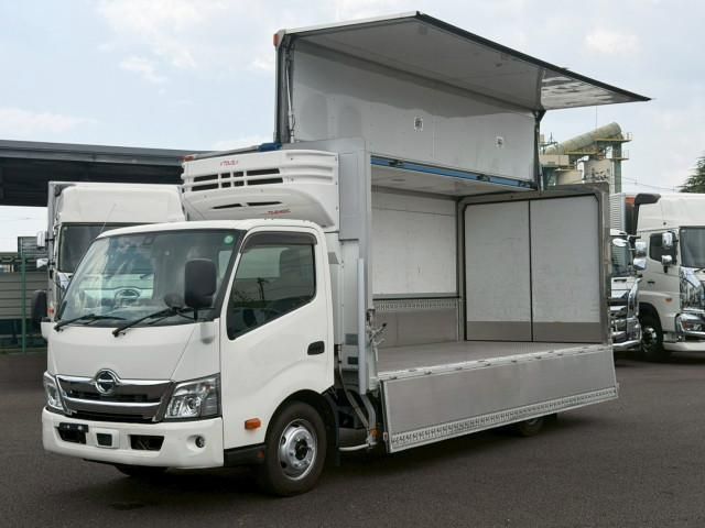 HINO / DUTRO