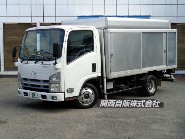 MAZDA / TITAN