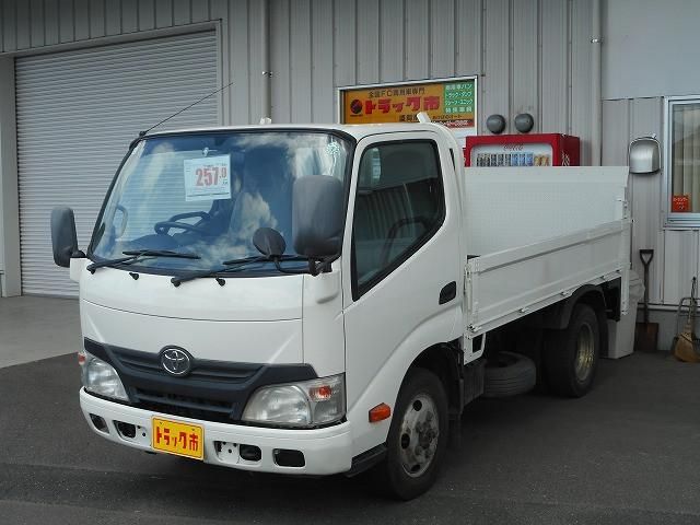 TOYOTA / DYNA