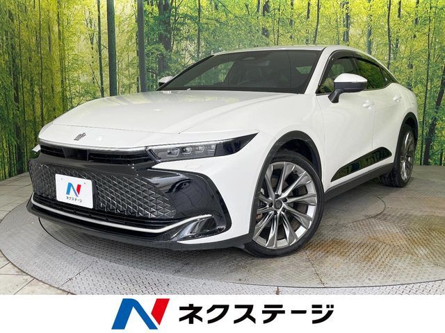 TOYOTA / CROWN CROSSOVER