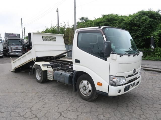 HINO / DUTRO