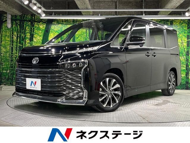 TOYOTA / VOXY