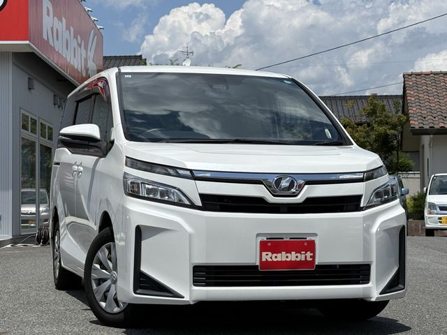 TOYOTA / VOXY