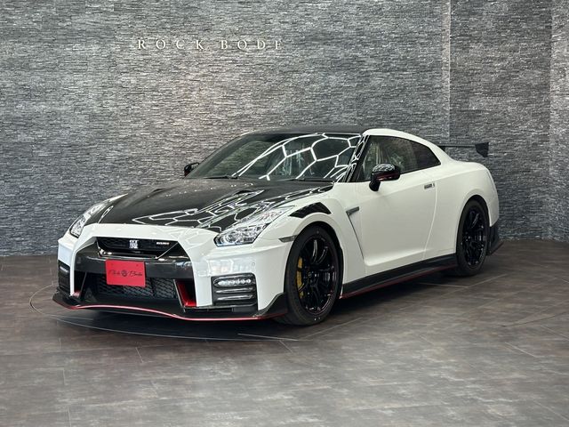 NISSAN / GT-R