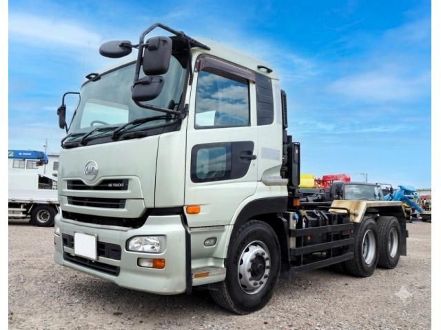NISSAN DIESEL / Quon