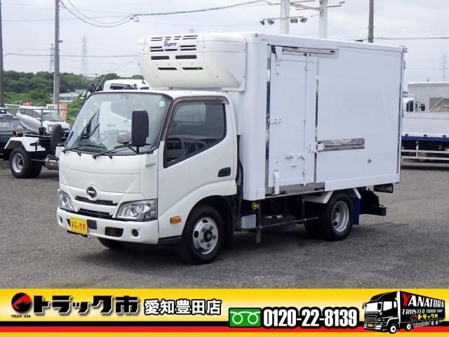 HINO / DUTRO