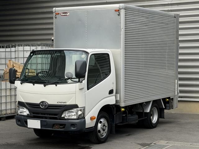 TOYOTA / DYNA