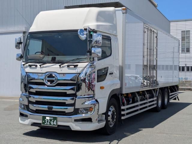 HINO / PROFIA