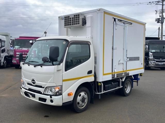 HINO / DUTRO