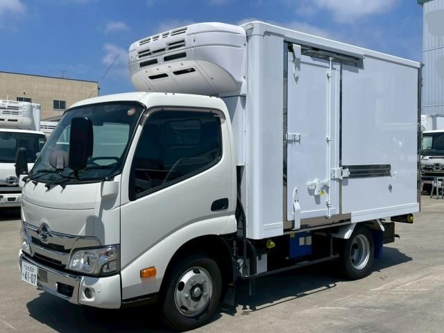 HINO / DUTRO