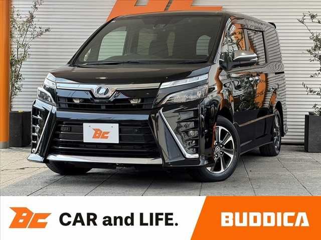 TOYOTA / VOXY