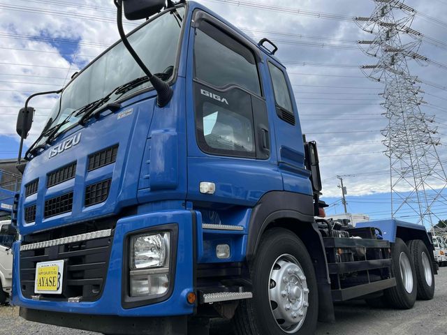 ISUZU / GIGA