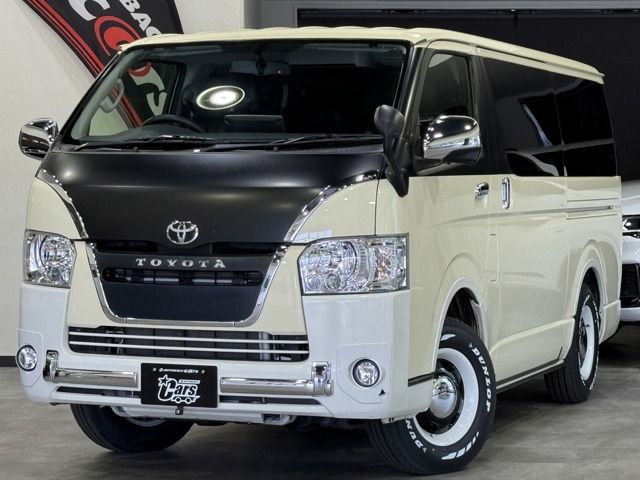 TOYOTA / HIACE van 4WD