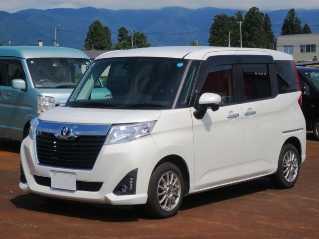 TOYOTA / ROOMY