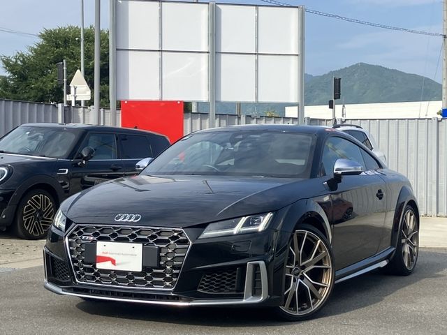 AUDI / AUDI TTS coupe