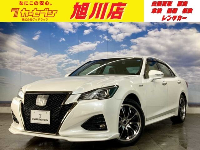 TOYOTA / CROWN sedan hybrid 4WD