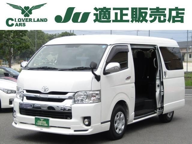 TOYOTA / HIACE wagon