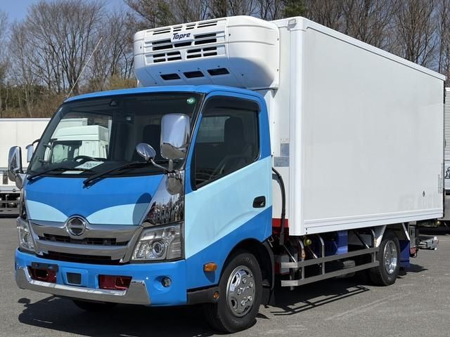 Japanese used car Ref# 1653813 HINO / DUTRO