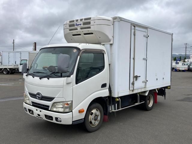 HINO / DUTRO