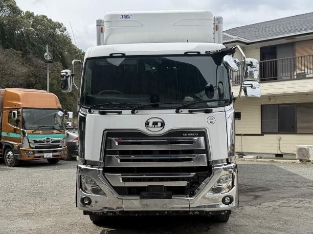 NISSAN DIESEL / Quon