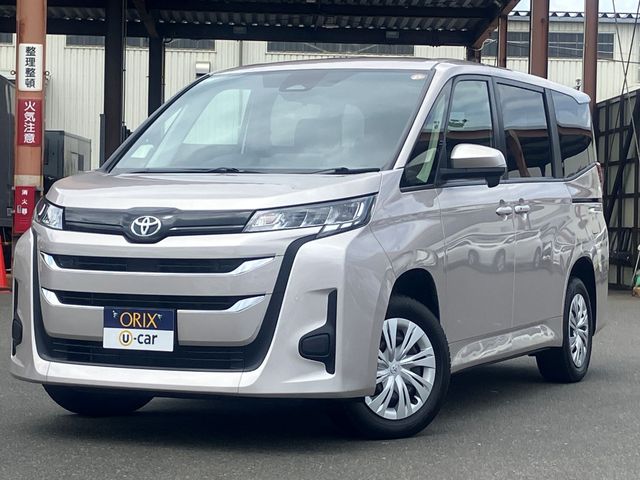 TOYOTA / NOAH 4WD
