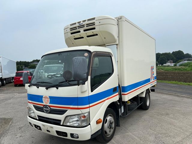 HINO / DUTRO