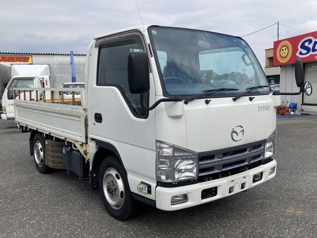 MAZDA / TITAN