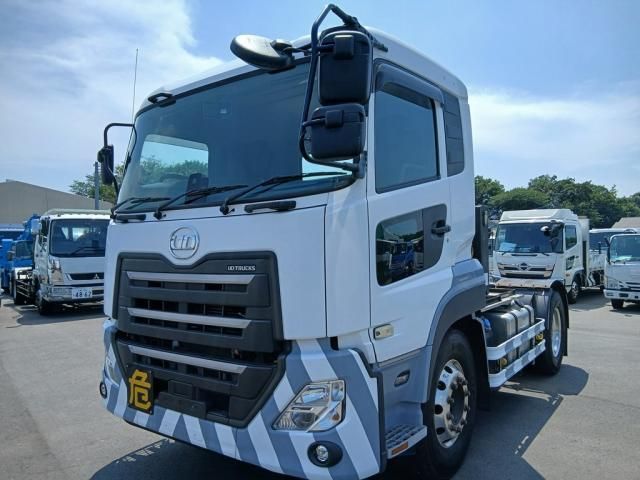 NISSAN DIESEL / Quon