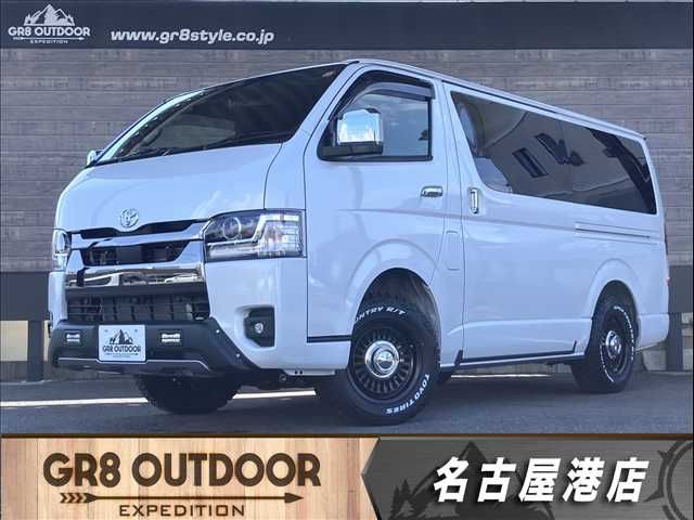 TOYOTA / HIACE van 4WD