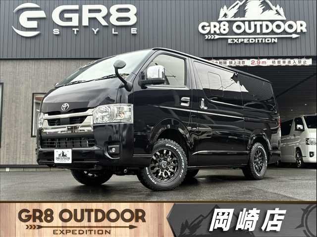 TOYOTA / HIACE van 4WD