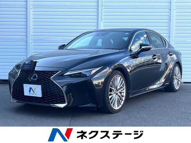 TOYOTA / LEXUS IS300h