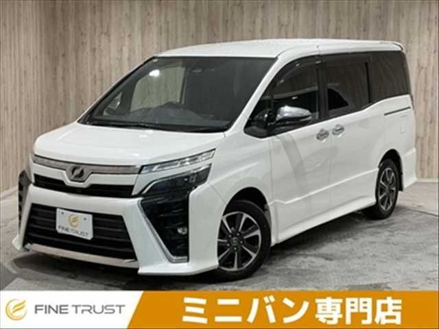 TOYOTA / VOXY