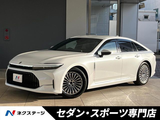 TOYOTA / CROWN sedan hybrid