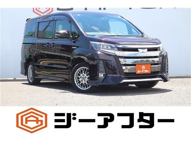 TOYOTA / NOAH HYBRID