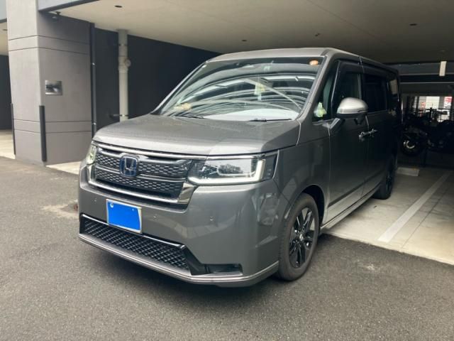 HONDA / ステップワゴンスパーダＨＶ