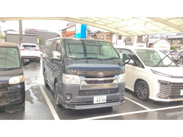 TOYOTA / HIACE van 1.25t 2WD