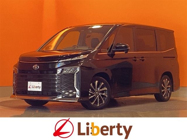 TOYOTA / VOXY