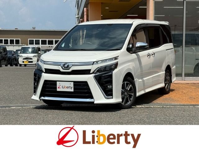 TOYOTA / VOXY
