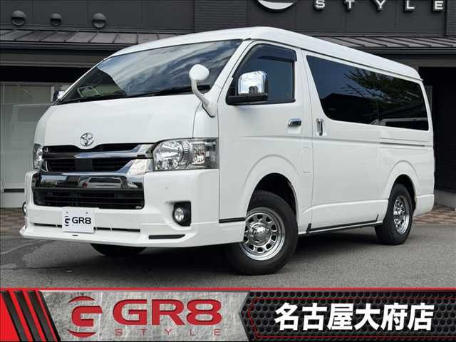 TOYOTA / HIACE van 4WD