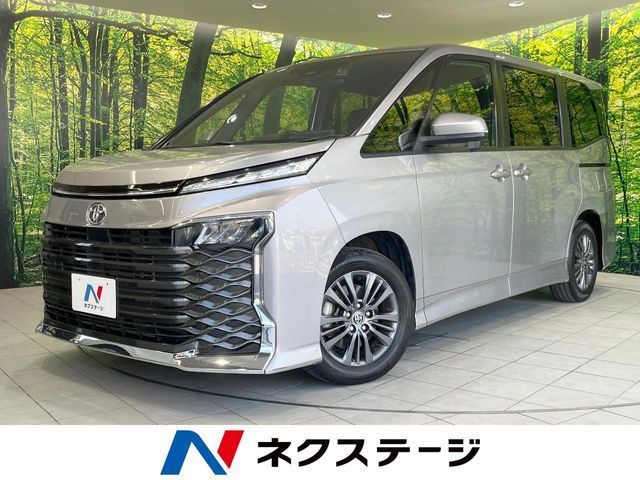 TOYOTA / VOXY