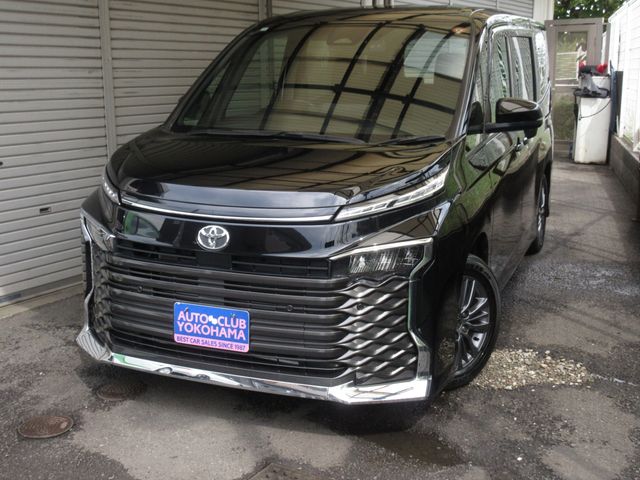 TOYOTA / VOXY
