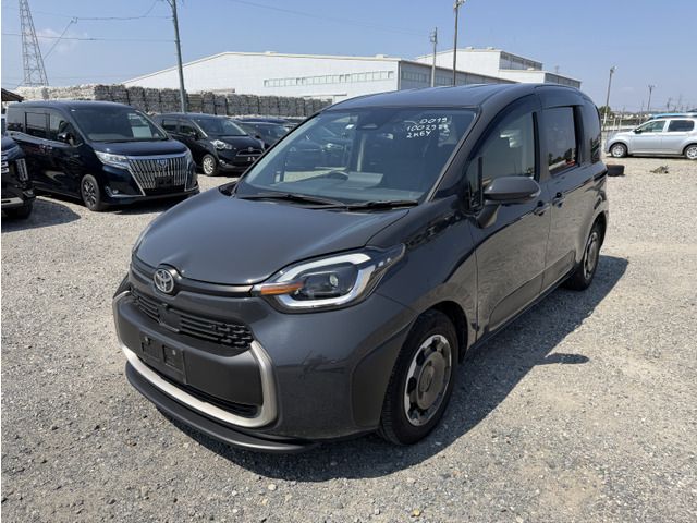 TOYOTA / SIENTA
