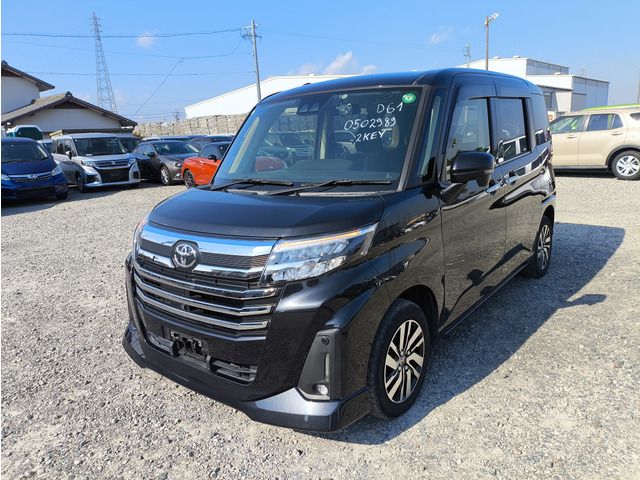 TOYOTA / ROOMY