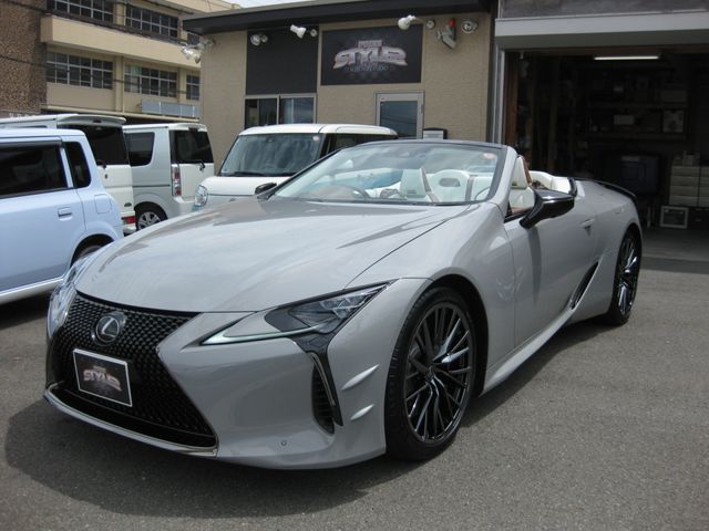 TOYOTA / LEXUS LC500 Convertible