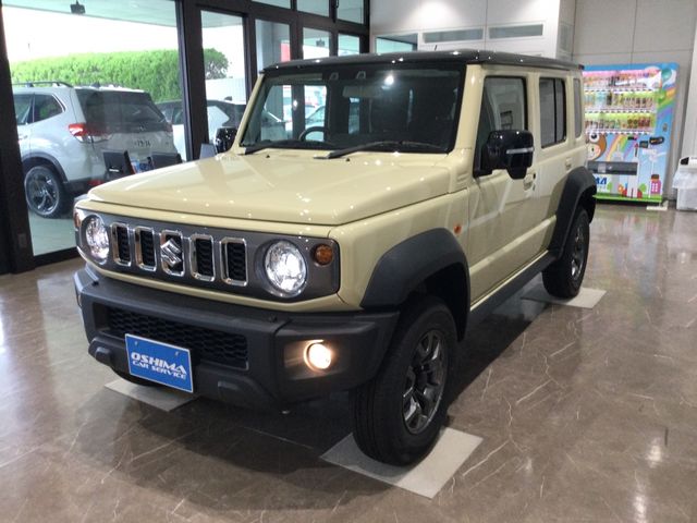 SUZUKI / JIMNY NOMADE