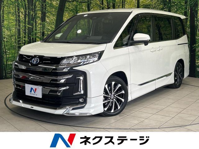 TOYOTA / NOAH HYBRID