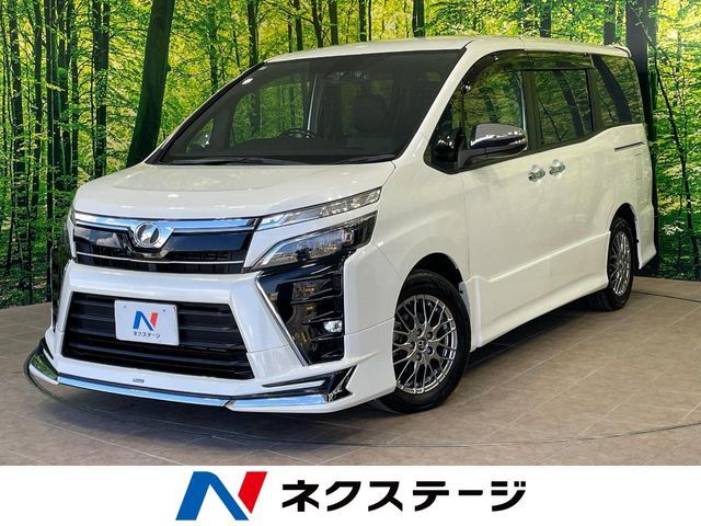 TOYOTA / VOXY