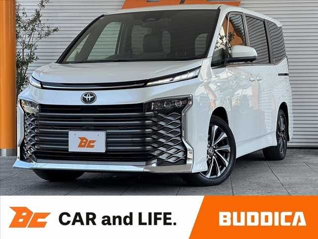TOYOTA / VOXY
