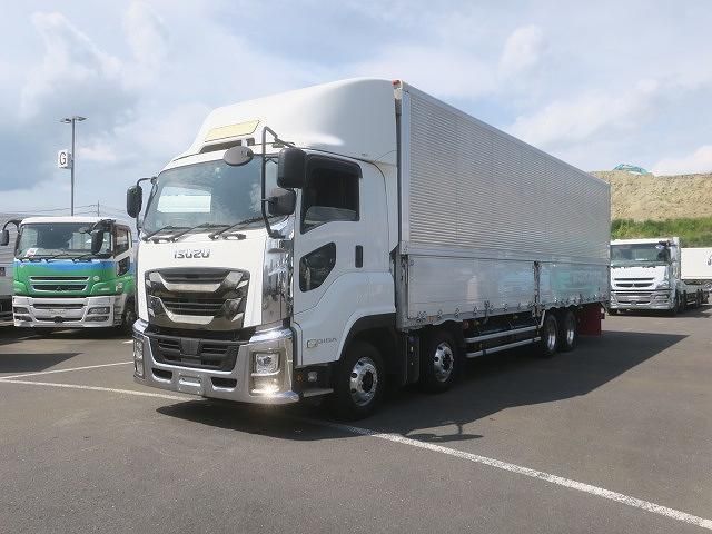 ISUZU / GIGA