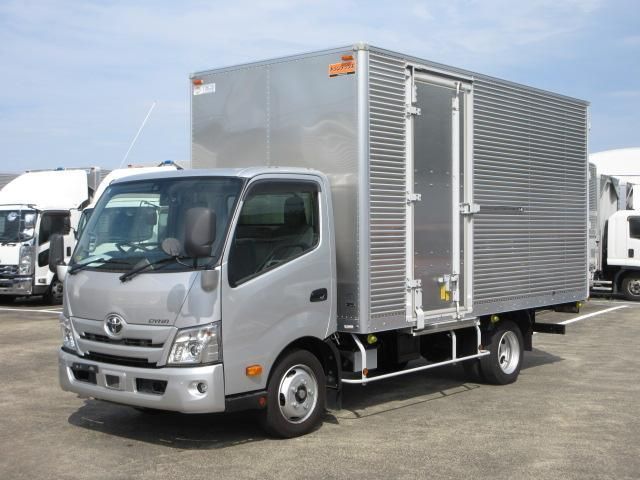 TOYOTA / DYNA